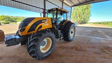 Trator Valtra BH224 ano 2022