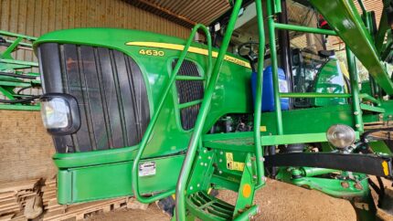 PULVERIZADOR JOHN DEERE 4630 27M ANO 2016