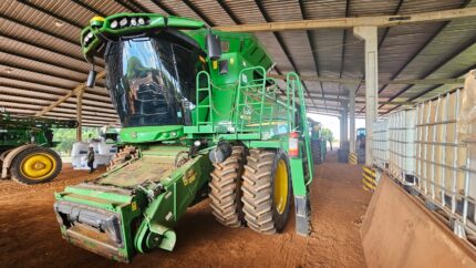 COLHEITADEIRA JOHN DEERE S670 ANO 2018