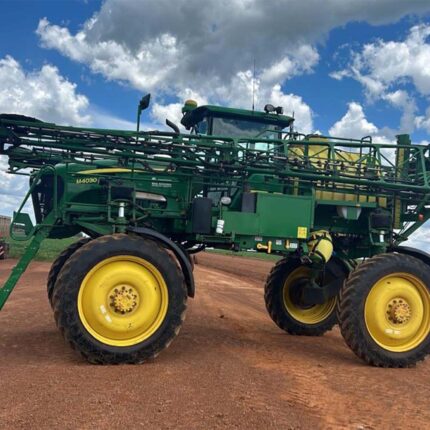 PULVERIZADOR JOHN DEERE 4030 30M ANO 2019
