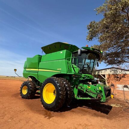 COLHEITADEIRA JOHN DEERE 670 ANO 2019
