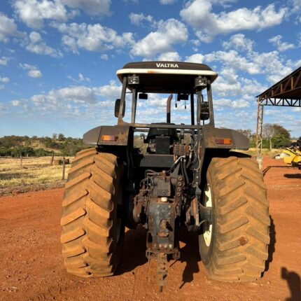 TRATOR VALTRA 165 ANO 2002
