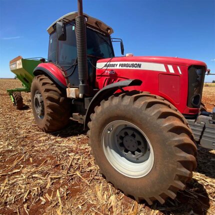 TRATOR MASSEY FERGUSON 7140 ANO 2012