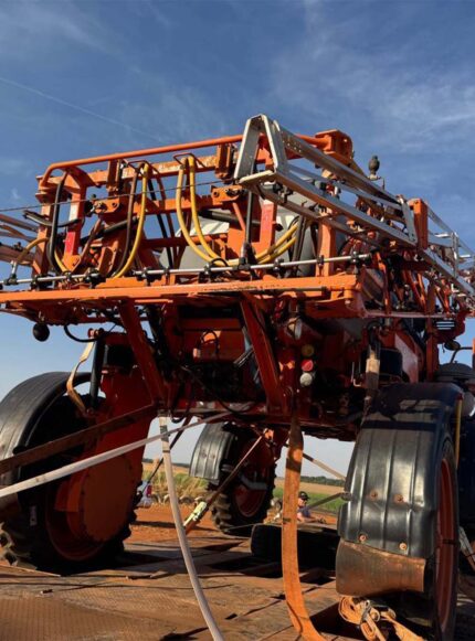 PULVERIZADOR JACTO UNIPORT 2500 STAR 27M ANO 2014