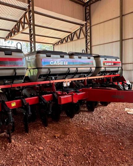 PLANTADEIRA CASE EASY RISER 14 LINHAS ANO 2017