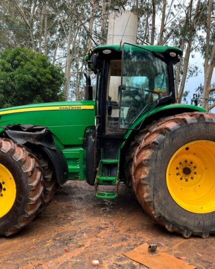 TRATOR JOHN DEERE 8320R ANO 2016