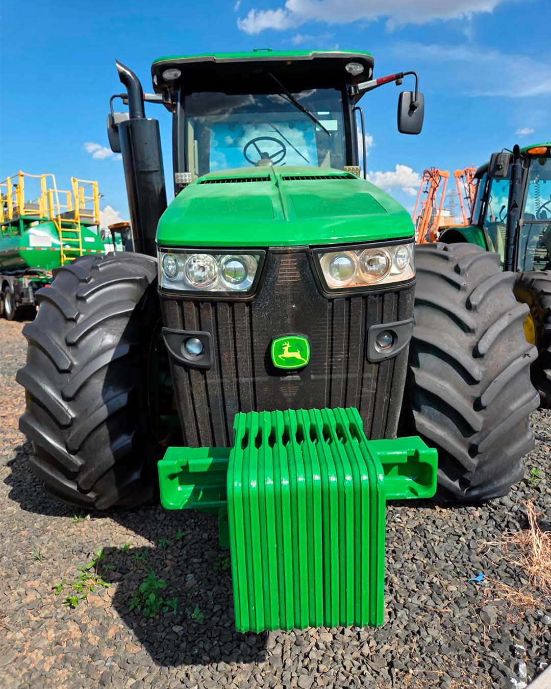 15397840340-trator-john-deere-8270r-ano-2018-2.jpg