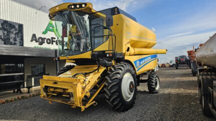 COLHEITADEIRA NEW HOLLAND TX 5.90 ANO 2020