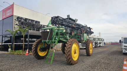 PULVERIZADOR JOHN DEERE M4730 ANO 2016