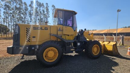 PÁ CARREGADEIRA SDLG 936L ANO 2015