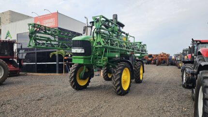 PULVERIZADOR JOHN DEERE 4630 ANO 2014